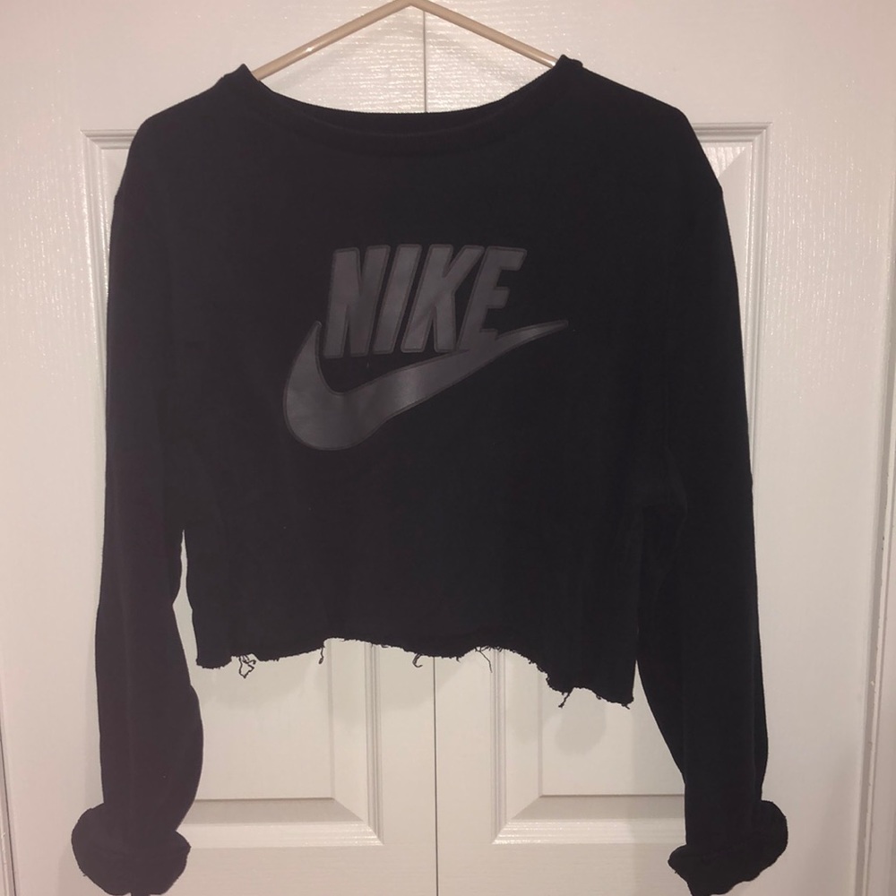 Cropped Nike Sweater
